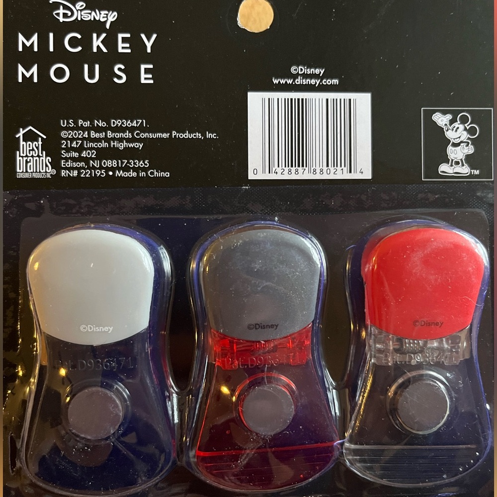 Disney Mickey and Minnie Mouse Kitchen Set - Picture 6 of 6